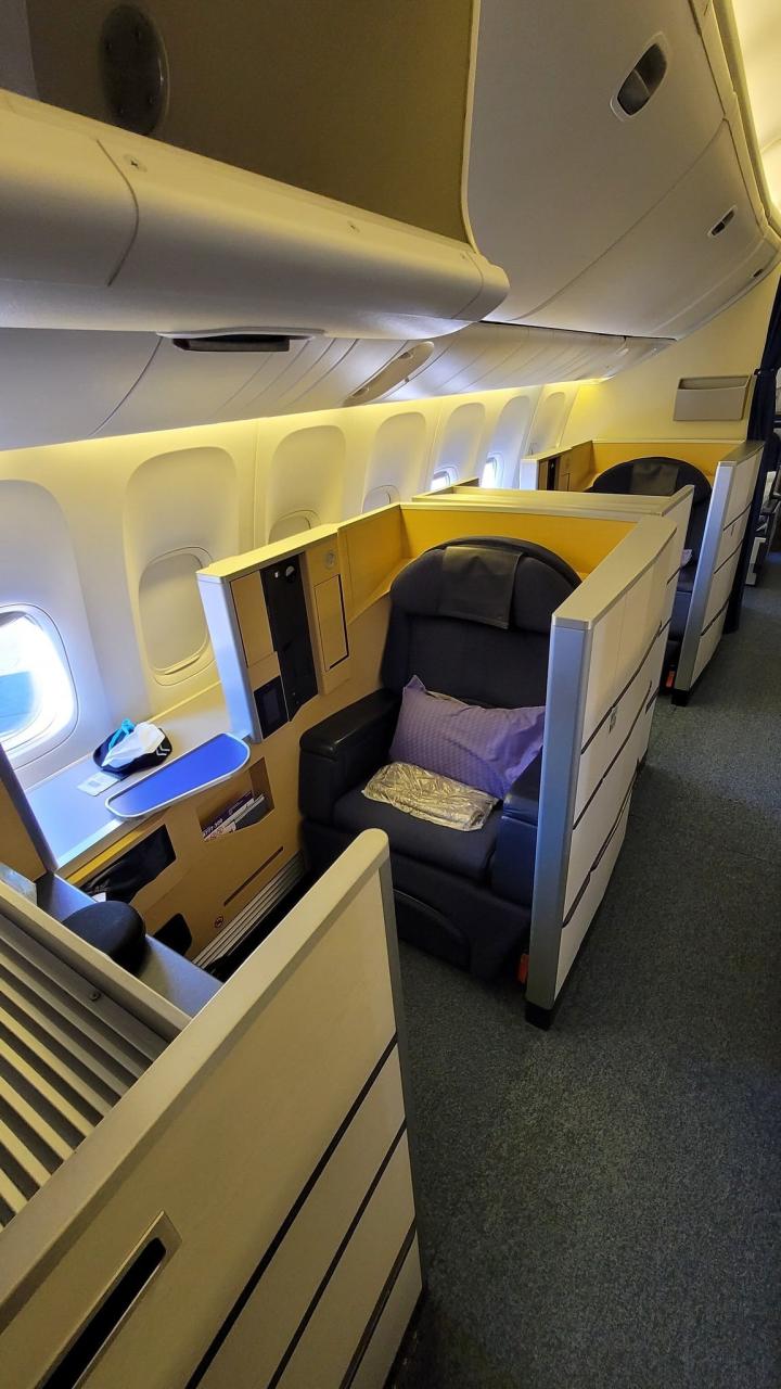 ‘Im Flying First Class Most Of The Time: 5 Travel Hacks To Beat The Summer Crowds And High Prices