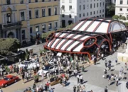 Giant Porsche 911 sculpture unveiled at IAA Mobility