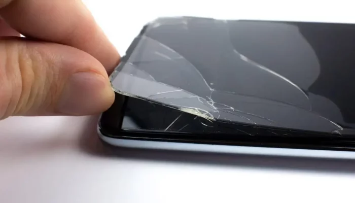 How a Screen Protector Can Save Your Phone