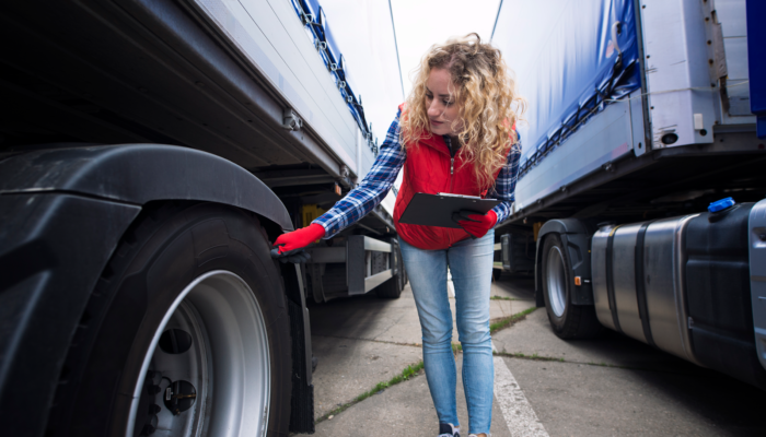 Commercial Trucking Insurance – Tips To Choose The Right Policy