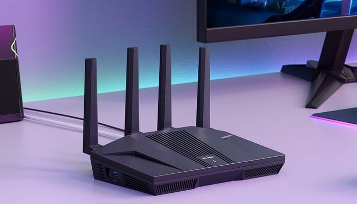 GL.iNet Flint 2 Wi-Fi 6 GL-MT6000 router with dual 2.5 Gbps