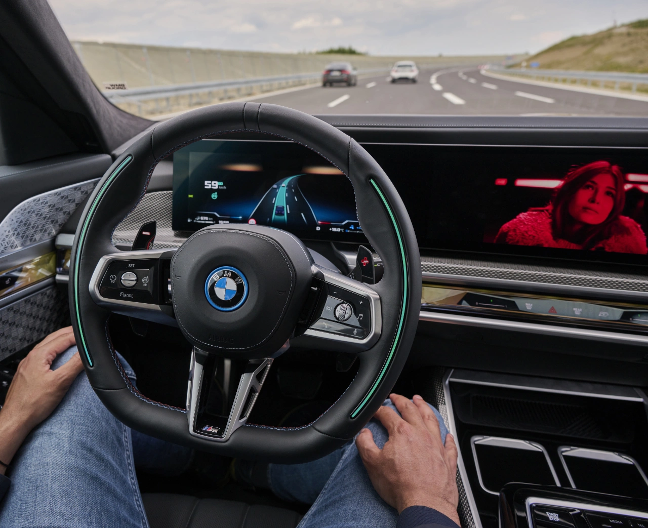 BMW to bring hands free driving to the UK next year