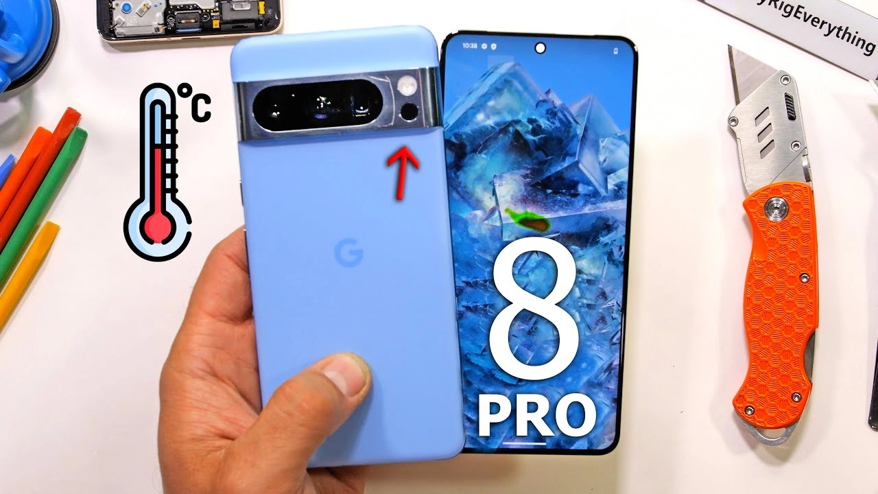 Google Pixel 8 Pro gets taken apart (Video)