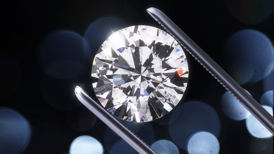 The Impact of Synthetic Diamonds on the Diamond Industry & Consumers